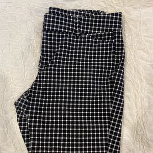 Old Navy ankle pixie pant